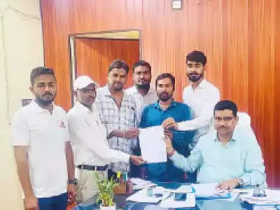 Local youth seek jobs at paper mill