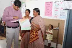 Official Makes Unannounced Visit to Child Center, Stresses Importance of Nutrition and Child Care