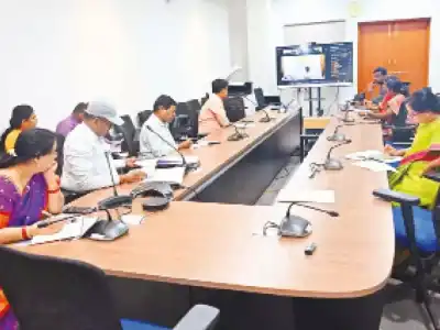 Officials instructed to create teams to address pending Indiramma housing requests