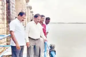 Officials warn of rising water in Himayat Sagar