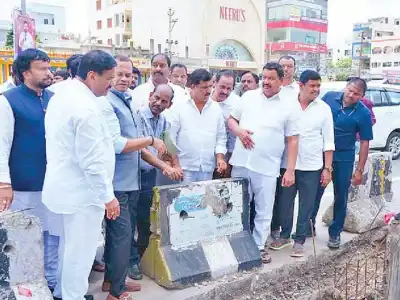 R&B Minister orders officials to speed up LB Nagar traffic project