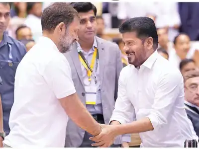 Revanth criticizes Modi for staying as Prime Minister