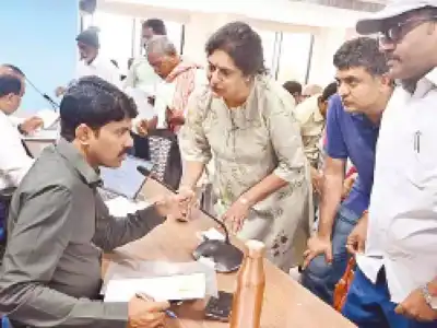 RR Collector urges officials to speed up Prajavani complaint resolutions