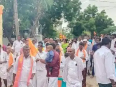 Sankapuram Villagers Celebrate Vijayaraya with a Festive Parade on Sravana Pournami
