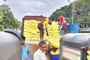 Seized urea bags sold at lower prices