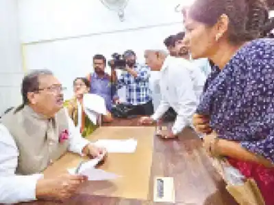 Shabbir Ali claims KCR is hiding KLIP failure