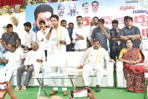 Sridhar Babu claims BRS government denied ration cards