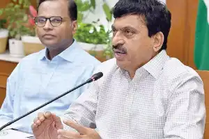 State to offer licensed surveyor services by October 2, says Minister