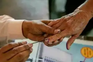 Telangana election officials to make voter photo list