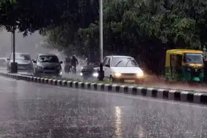 Thunderstorms Hit Telangana; Hyderabad Could Get Rain Tonight