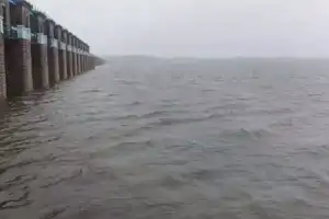 Twin reservoirs in Hyderabad maintain stable water levels