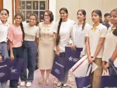 US Consulate holds education fair