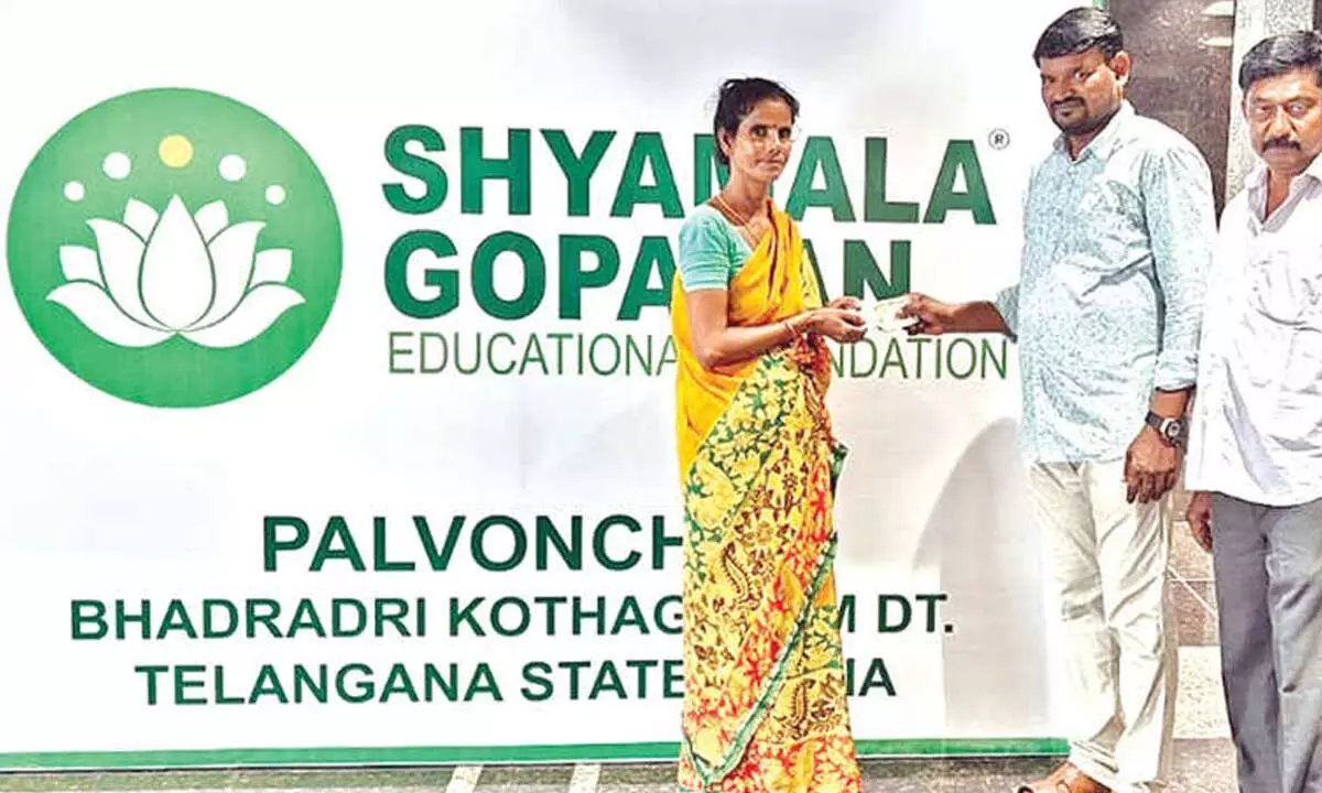 Woman gets help to build toilet in Paloncha