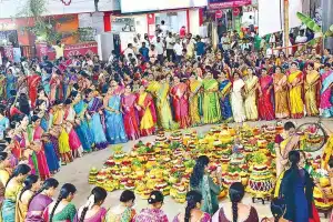 Bathukamma festival starts with a grand celebration in Hyderabad