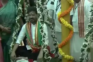 Chief Minister Revanth Reddy visits Medaram, reviews and guides officials
