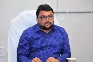 Collector visits ZP High School