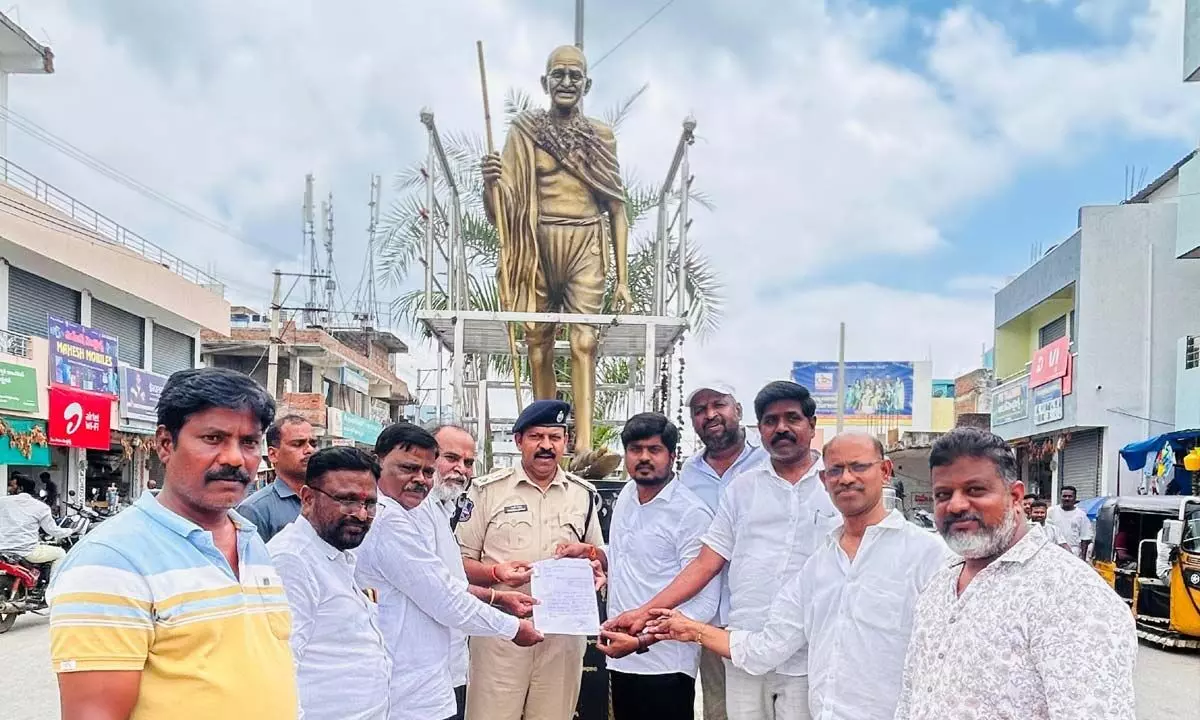 Complaint filed against KTR