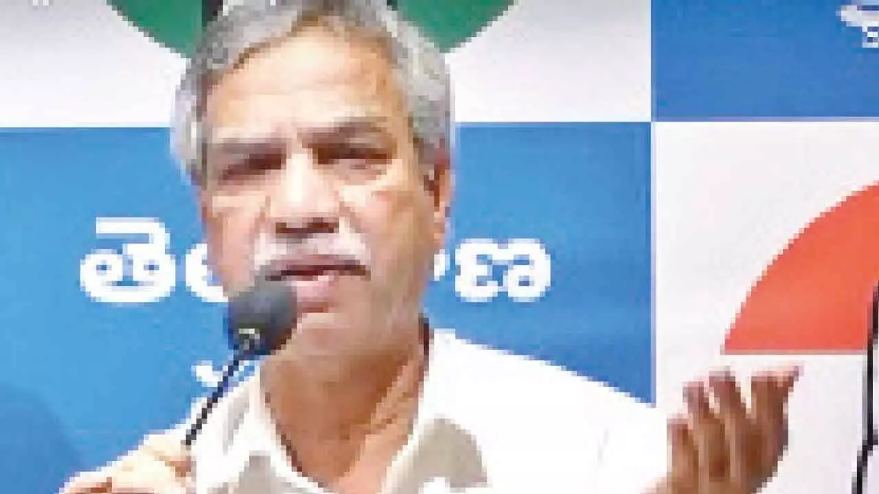 Congress leader accuses Modi government of taking people’s money