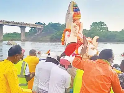 Devotees celebrate Ganesh immersion ceremony