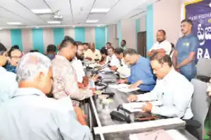 GHMC Prajavani gets 122 complaints