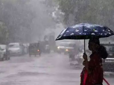 Heavy Rain and Thunderstorms to Hit Hyderabad and Nearby Areas