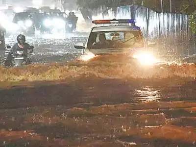 Heavy rain hits city