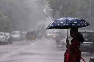Heavy Rains Flood Many Areas in Hyderabad