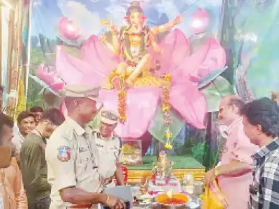 Hyderabad official asks Ganesh festival organizers to follow fire safety rules