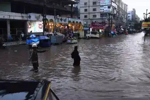 Hyderabad Weather: Thunderstorms, Heavy Rain, and West Telangana Alerts Today