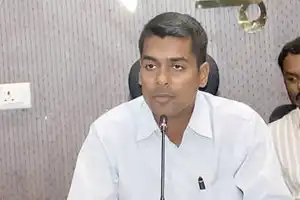 Khammam official promises urea will reach farmers on time