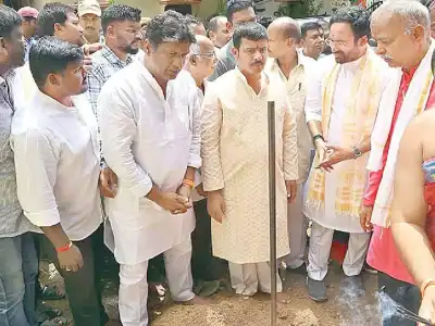 Kishan Reddy starts building community hall in Maruti Nagar