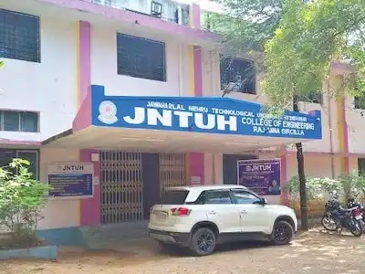 KTR asks government to solve Sircilla JNTU students’ problems