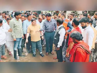 Ministers visit flood-affected areas in Jubilee Hills