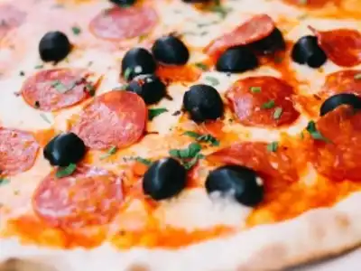 Pizza Hut, Domino’s, and Local Pizzerias in GHMC Areas Fail Food Safety Checks
