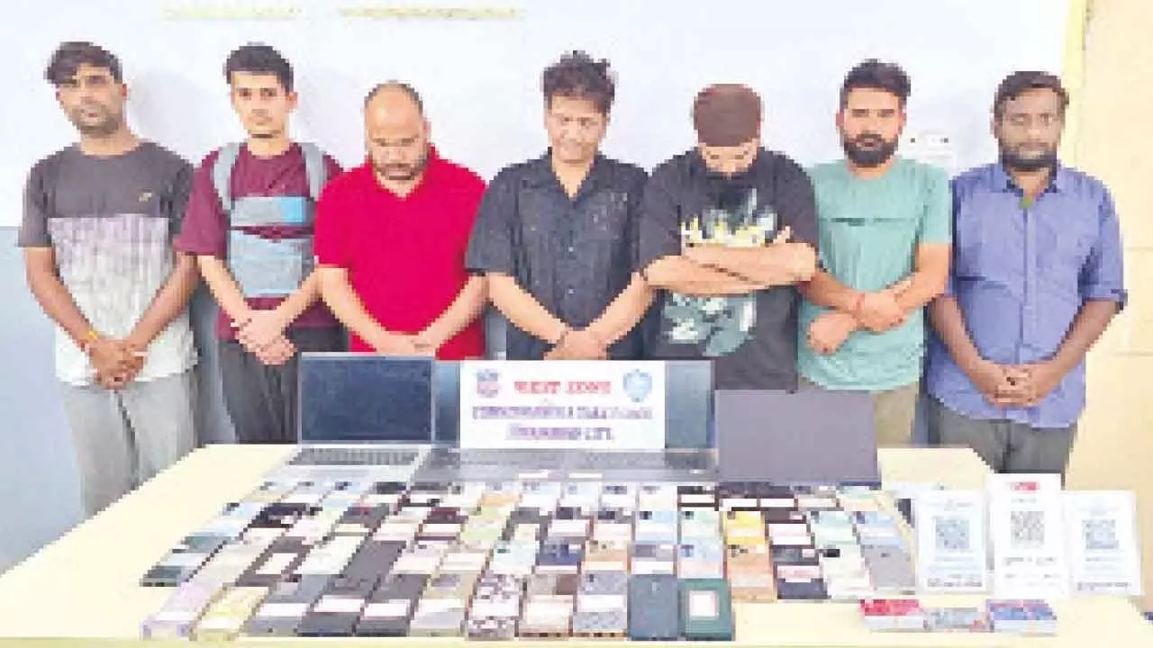 Police break up online betting ring, 7 arrested