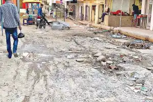Residents of Hafez Baba Nagar demand improved civic services more urgently