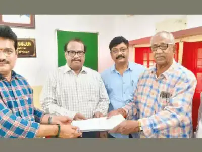 Retired employee gives Rs 4 crore house to Yadagirigutta temple