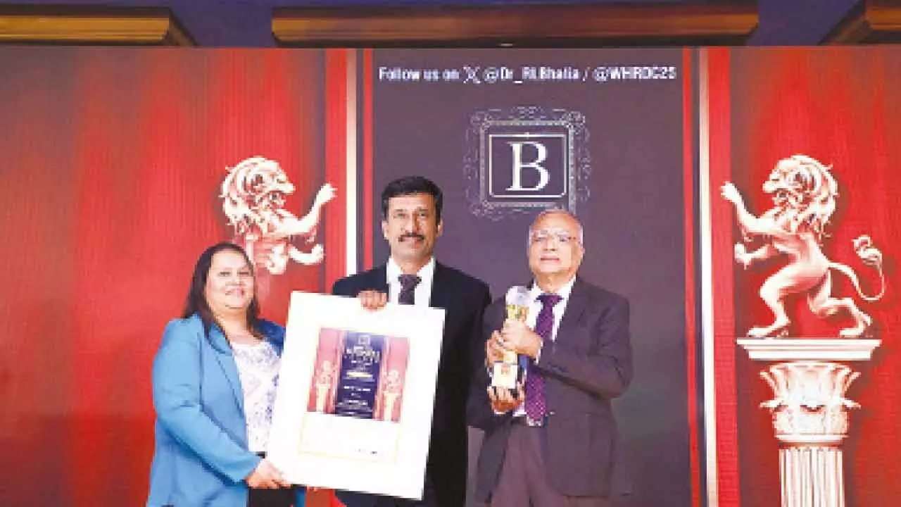 SCCL leader wins Best CMD in South India award