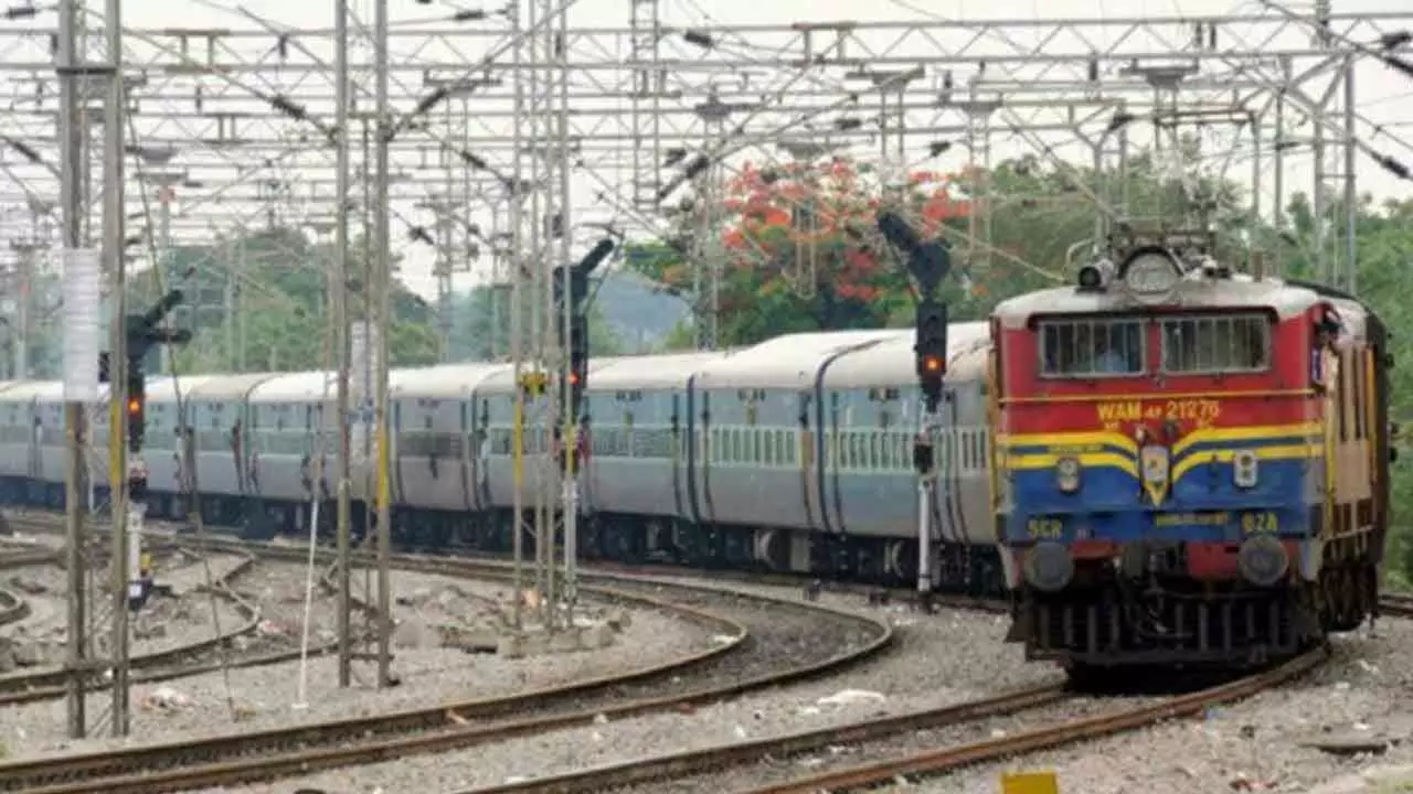 SCR adds more stops at 3 suburban stations