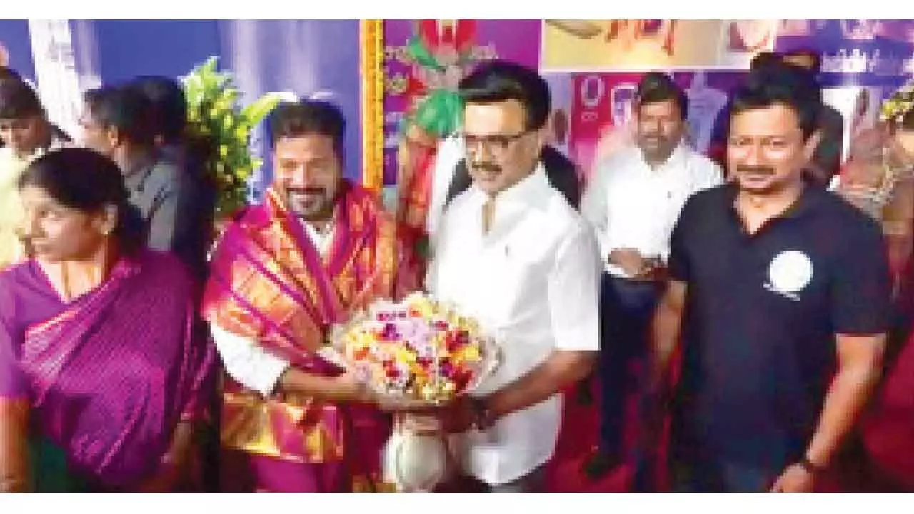 Telangana to start breakfast program for schoolchildren like Tamil Nadu