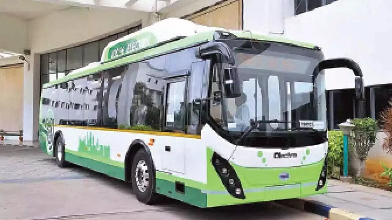 TGSRTC to add 275 electric buses to IT area fleet