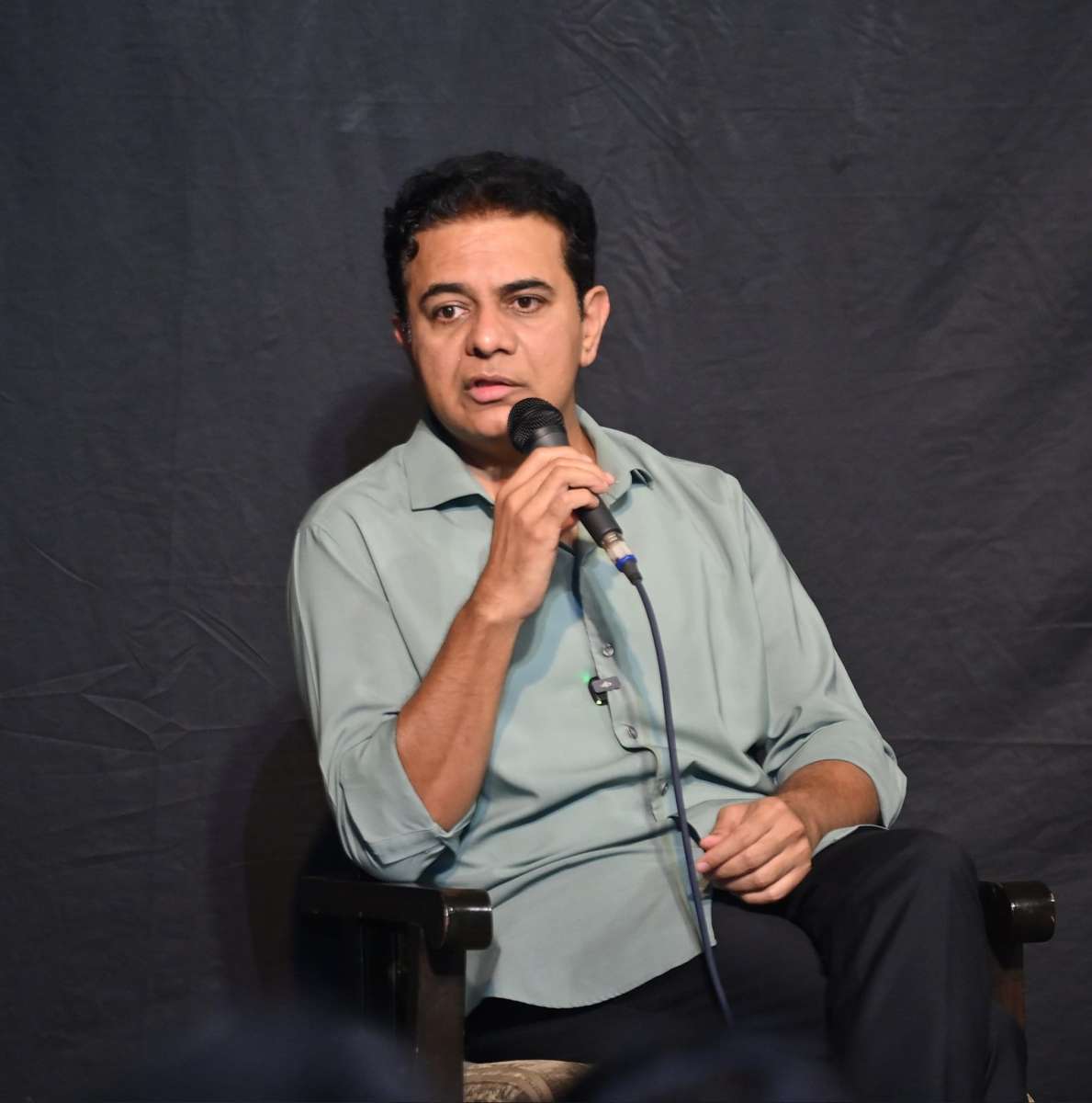 "Chai & Why of Indian Elections" with KTR Draws Huge Gen Z Crowd at Lamakaan