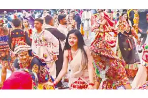 Actress entertains crowd at Dandiya Night event