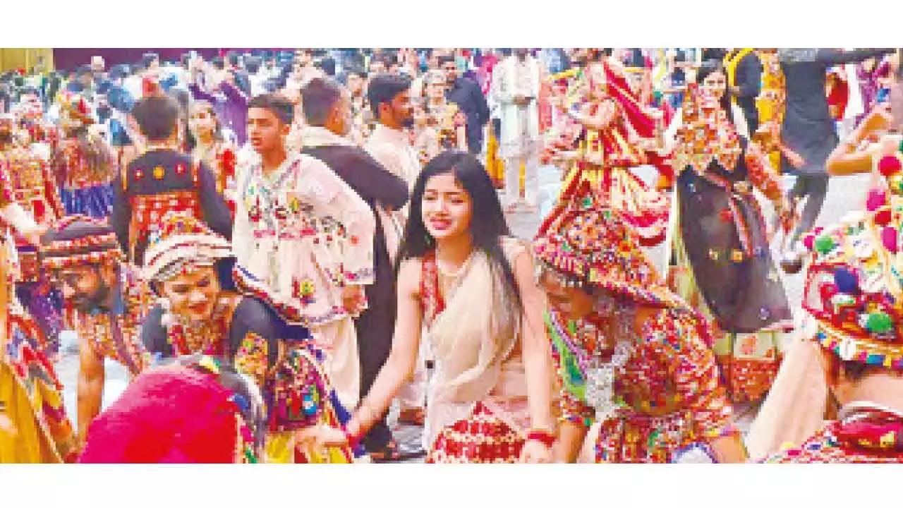 Actress entertains crowd at Dandiya Night event