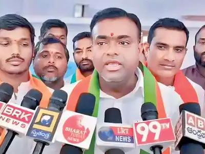 BJP criticizes Endowments Department for closing temple