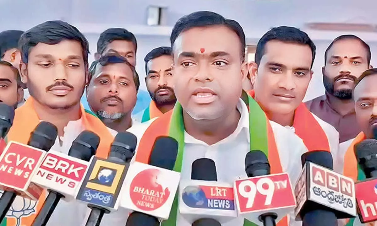 BJP criticizes Endowments Department for closing temple