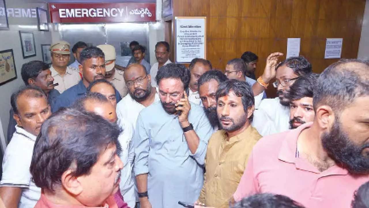 BJP leaders ask who gave Ibrahim a gun