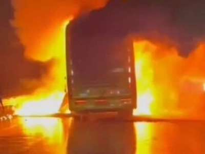 Bus driver arrested after Hyderabad-Bengaluru fire, fake license found