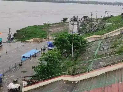 Flood warning issued