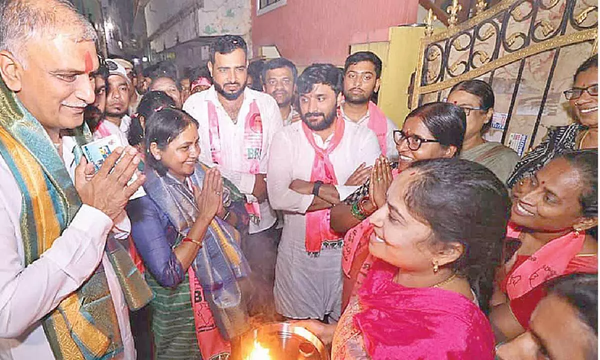 Harish urges minorities to oppose Congress in JH bypoll